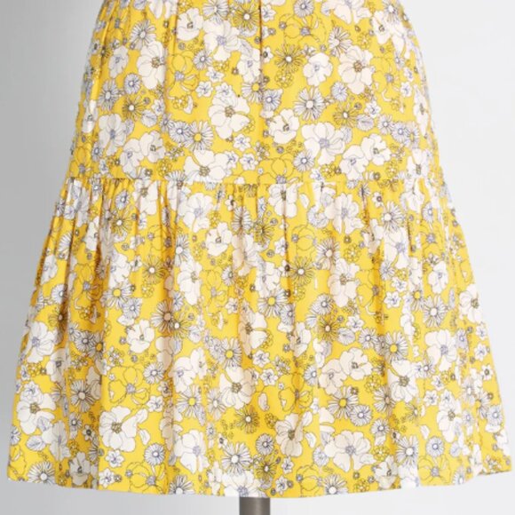 Days in Doll Valley Tiered Skirt - Picture 2 of 4